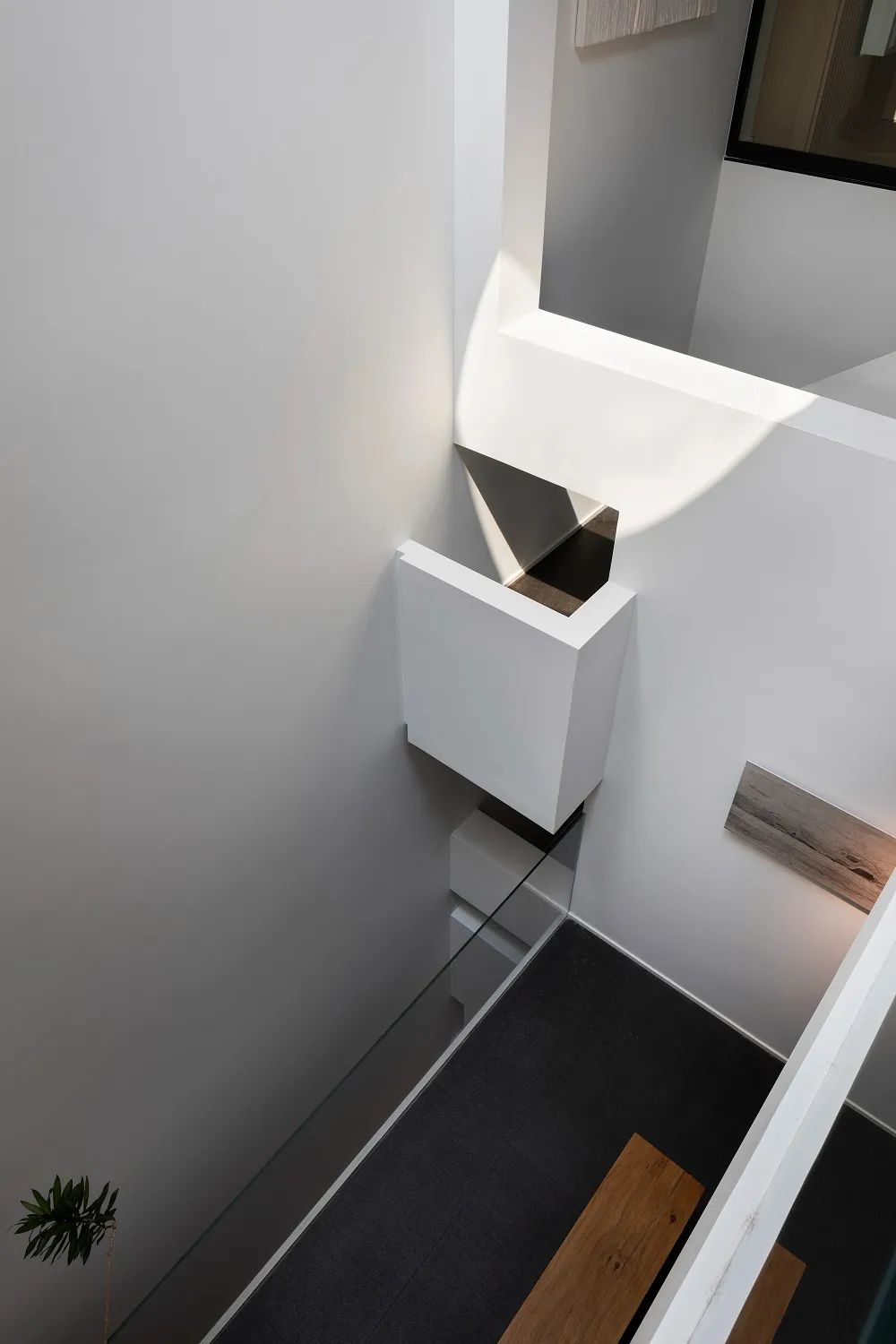 在家拥有一座迷你美术馆丨中国东莞-26