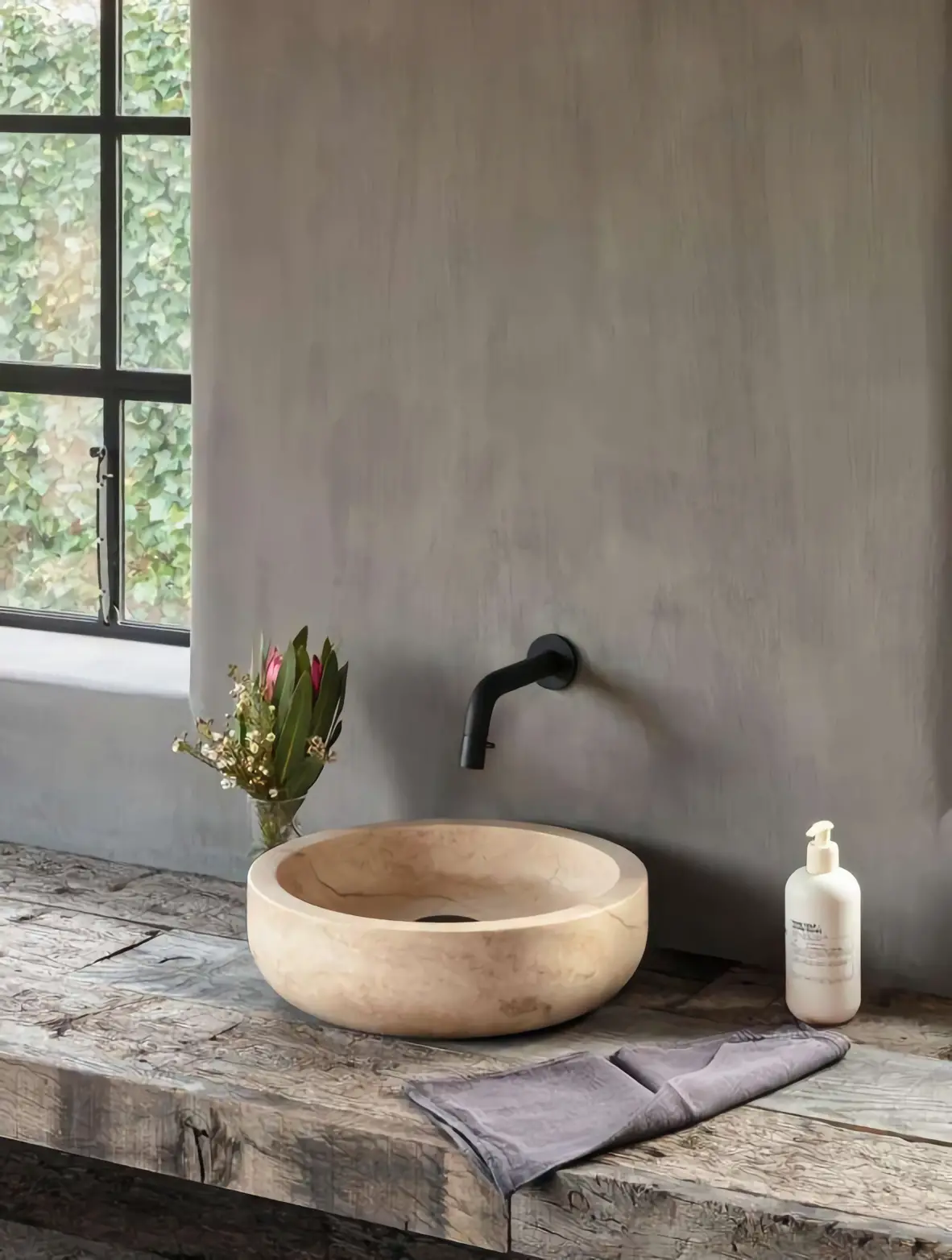 比利时 60 年代老房现代风翻新,设计师巧妙融合自然元素-8