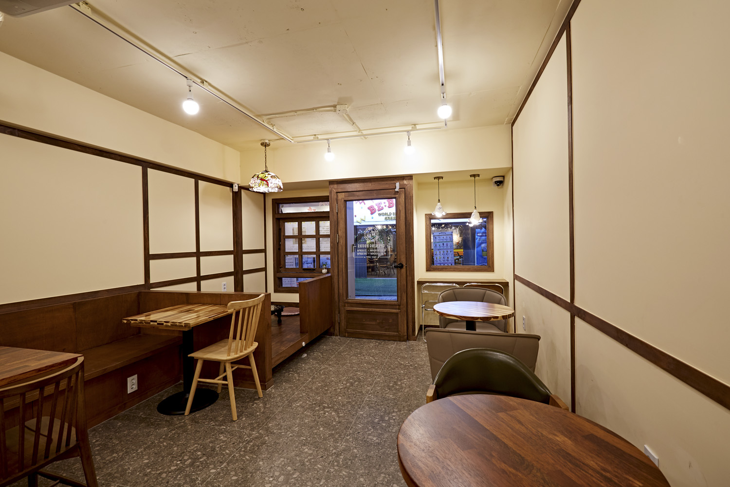 18 坪简约风咖啡厅设计-9