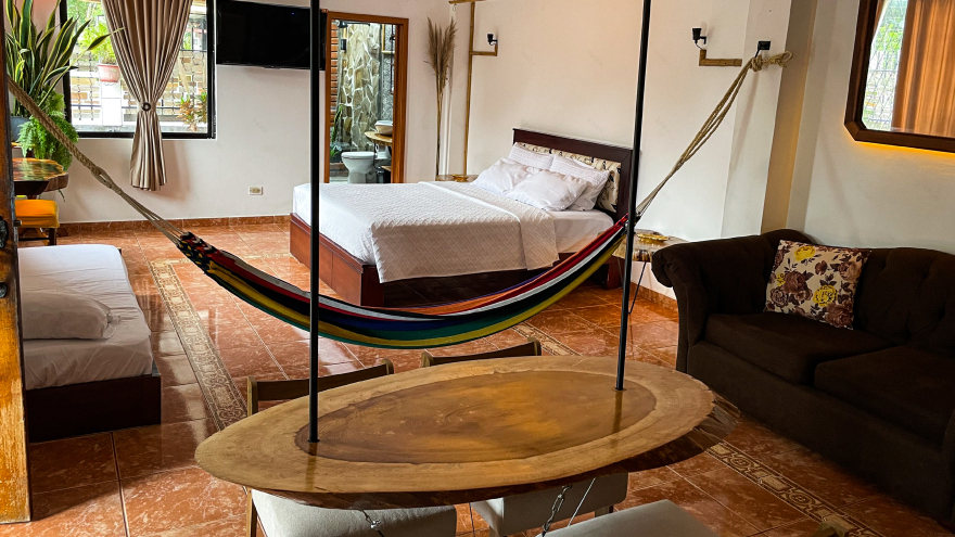 Raíces y Refugio / Airbnb Accommodation-22