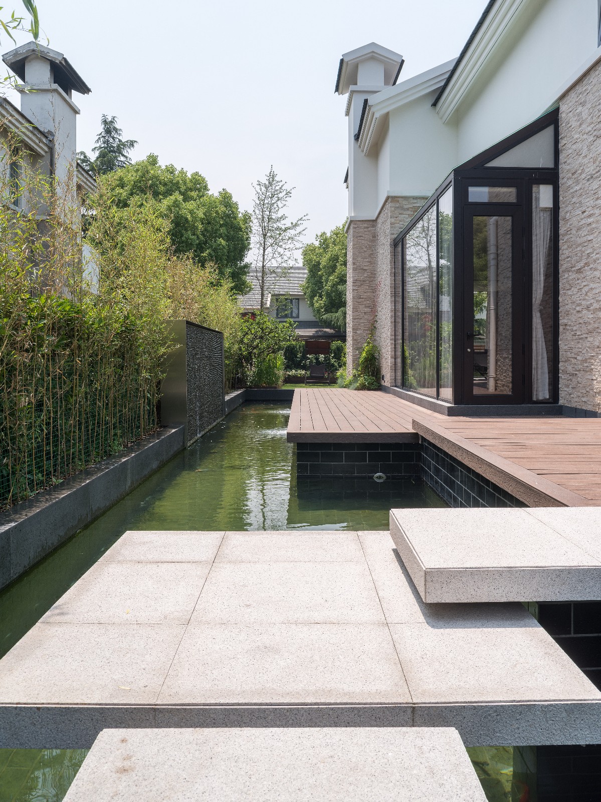 上海 376㎡树屋别墅 | VCDesign 融入自然，打造室内外一体化空间-4