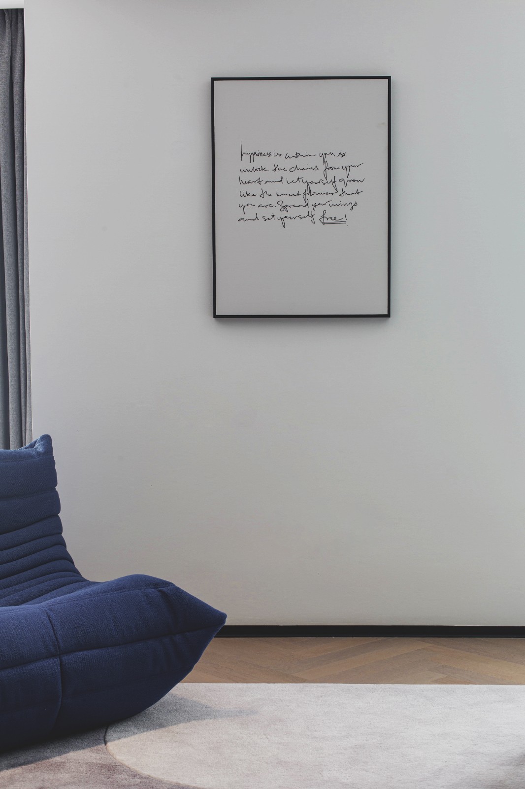 琐碎空间大改造 | 220 平经典现代风设计，灯光与质感的完美结合-15