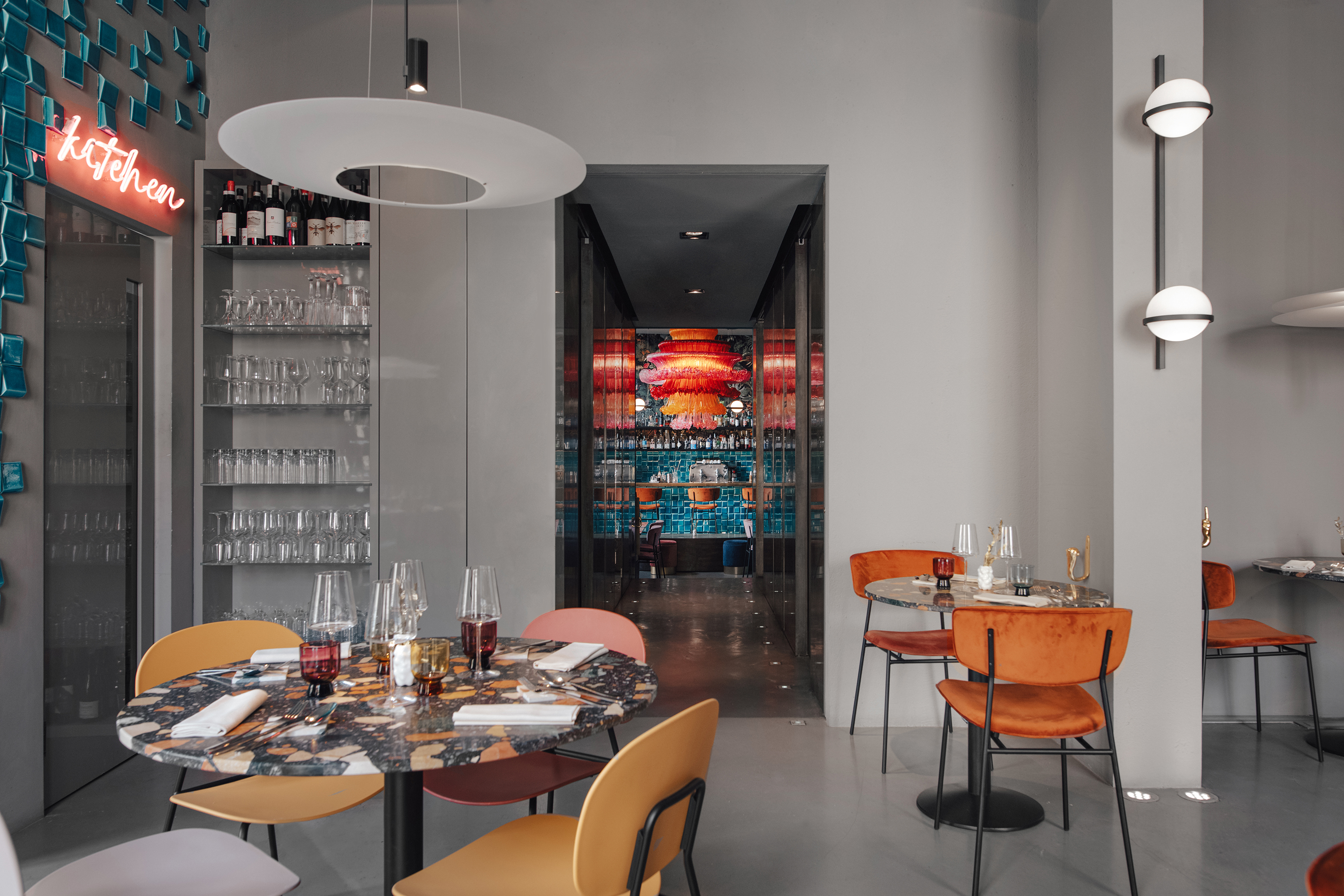 意大利 Livorno 国际风餐厅-15