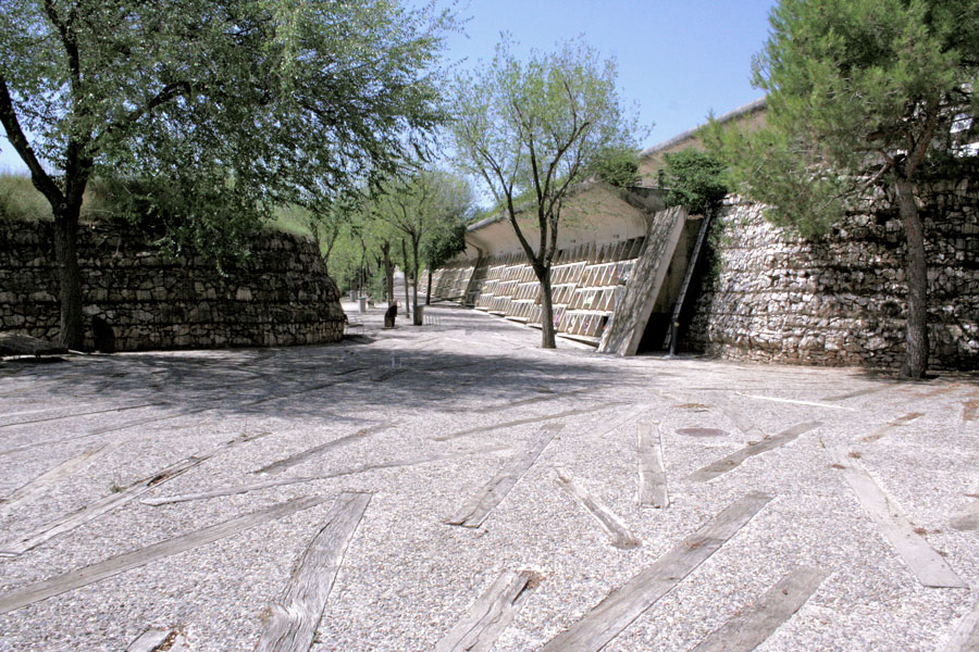 伊瓜拉达墓园-2