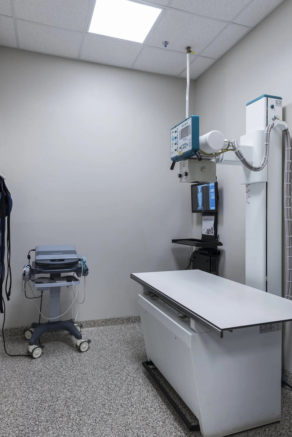 格伦代尔动物医院丨Linden Group Architects-7