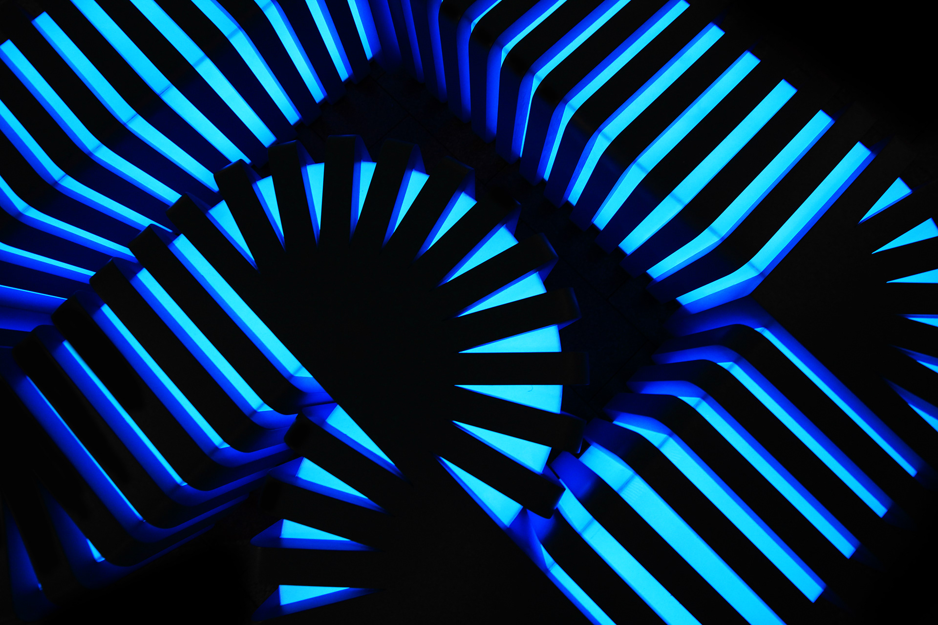 莫斯科发光长椅丨俄罗斯莫斯科-11