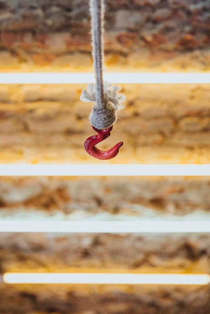 旧车间变身高质感手工啤酒厂-49