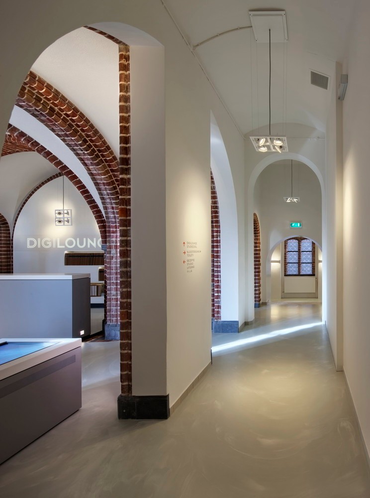 阿森 Drents 档案所 | 传统建筑的现代新生-35