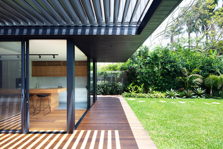 悉尼海滨光亮家庭住宅-6