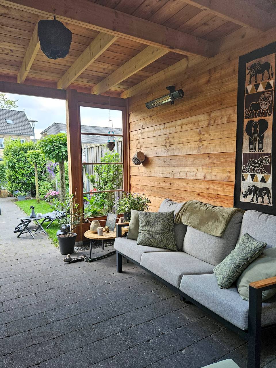 Margreet的带露台小花园丨荷兰阿森-29