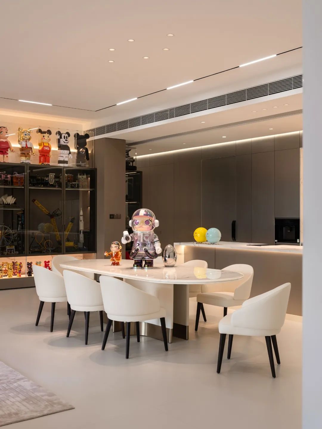 白色潮玩空间 · 光谱之家丨CQ Home-51