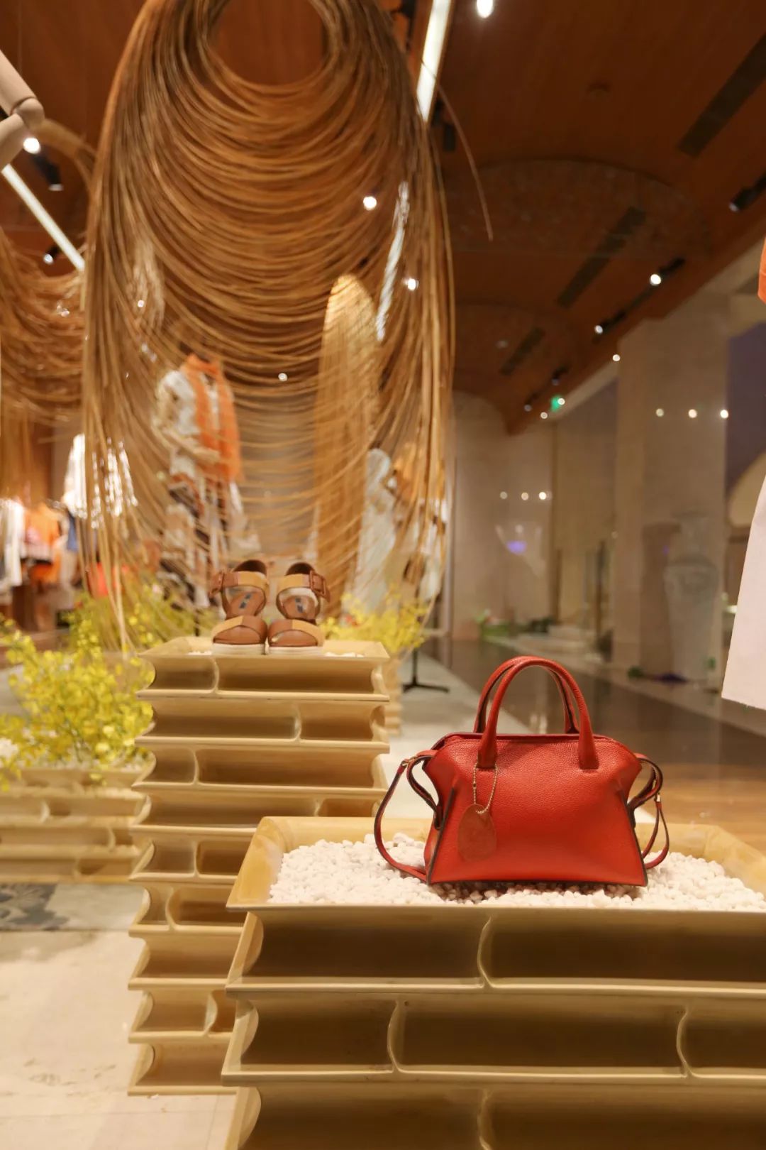 叶锦添美学影响下的跨界装置设计 | 竹与皮影的东方意蕴-14