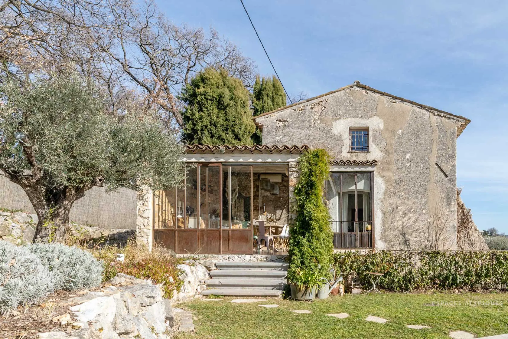 18 世纪普罗旺斯羊舍的现代改造 | 古典与当代的完美融合-14