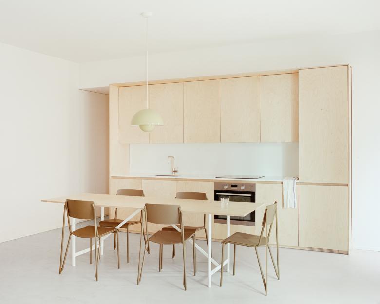 米兰小型公寓的家庭办公室丨意大利米兰丨SET Architects-0