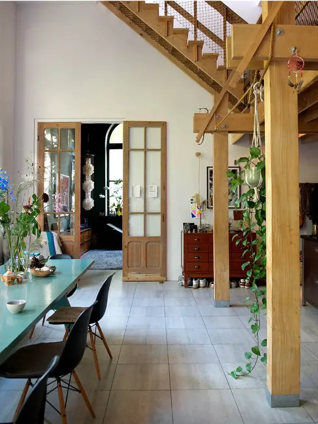 荷兰 19 世纪老学校改造的舒适亲子住宅-2