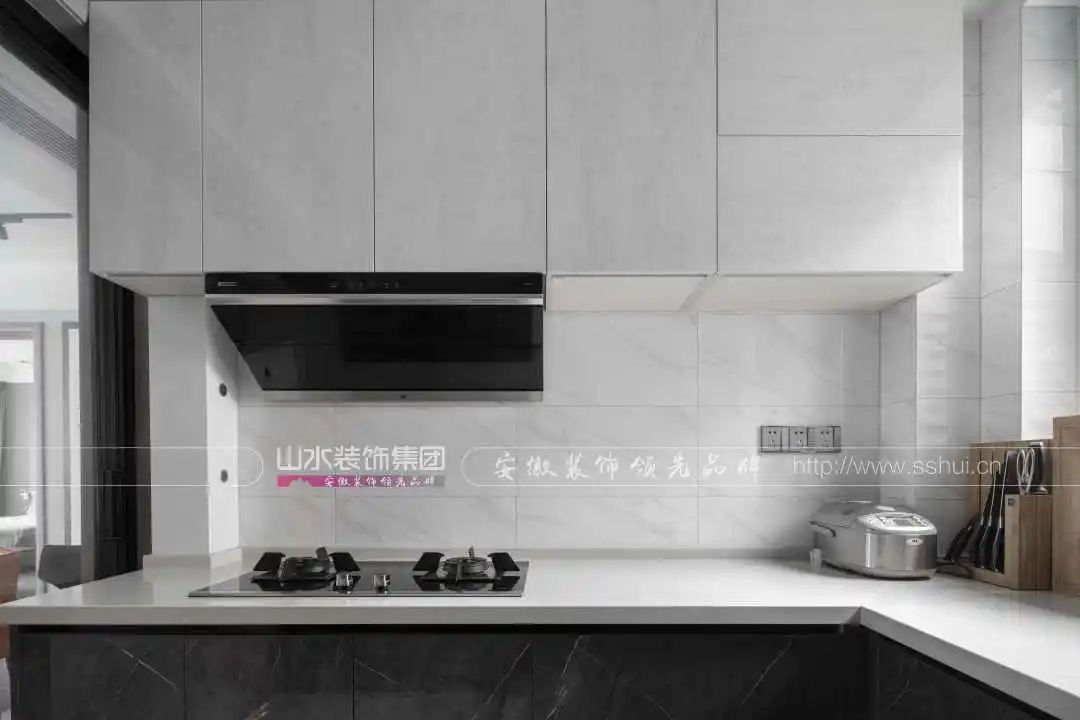 大都会150㎡现代轻奢风设计丨王伟-29