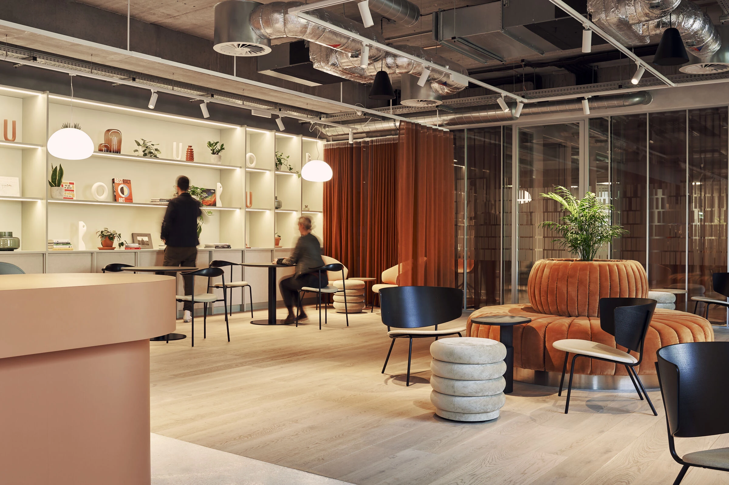 英国南安普敦 Mountbatten House 海滨风格办公室设计丨Hawkins,Brown,bUd studio-49