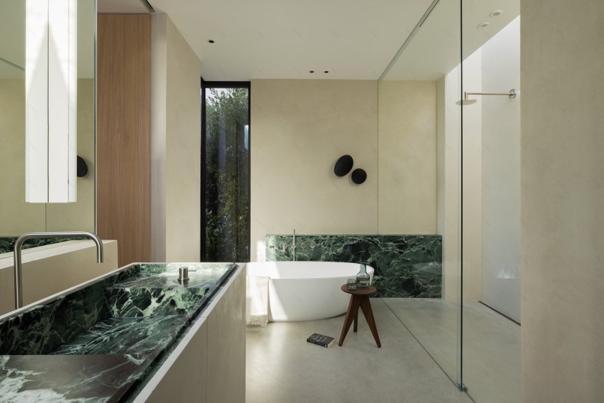 卡德伯勒湾别墅丨加拿大丨Falken Reynolds Interiors-19