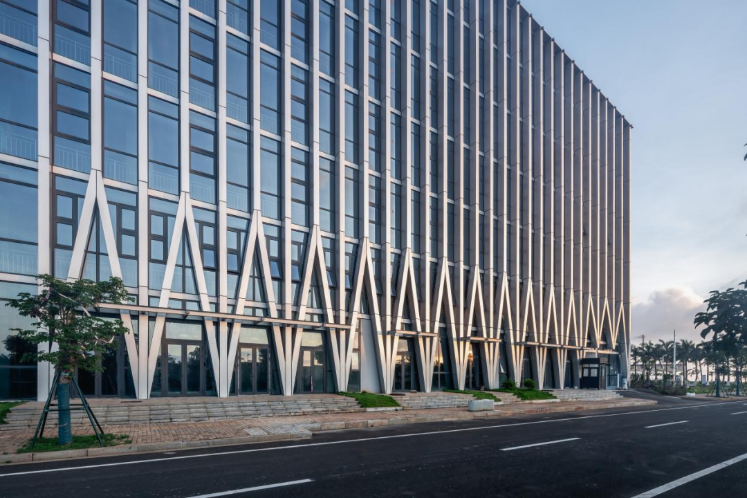 南方电网公司新型电力系统研发中心项目丨中国海口丨上海建筑设计研究院有限公司-33