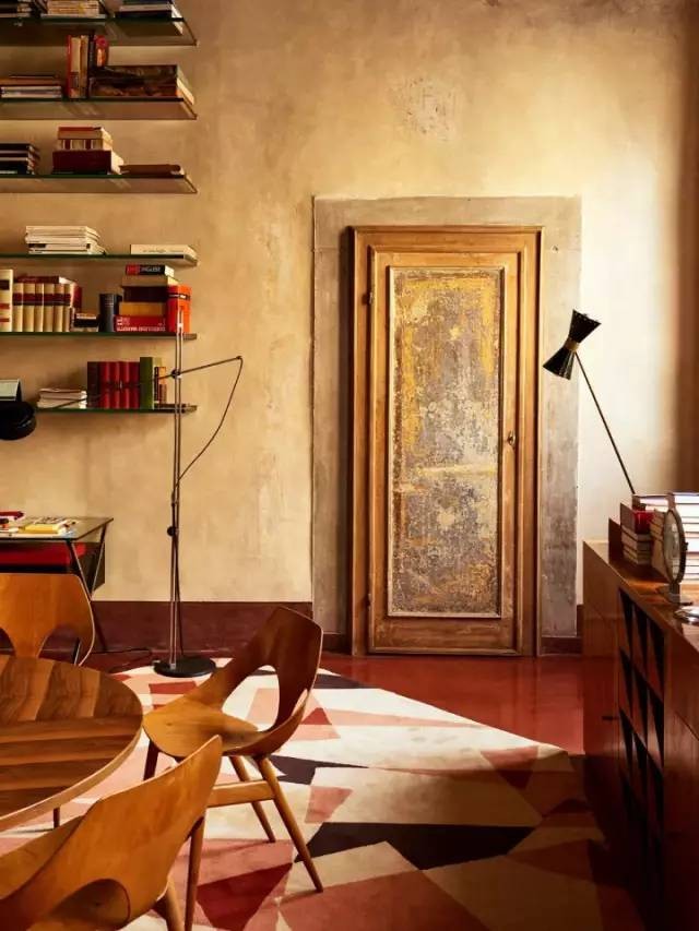 Prada 御用设计师的千年底蕴之家-29