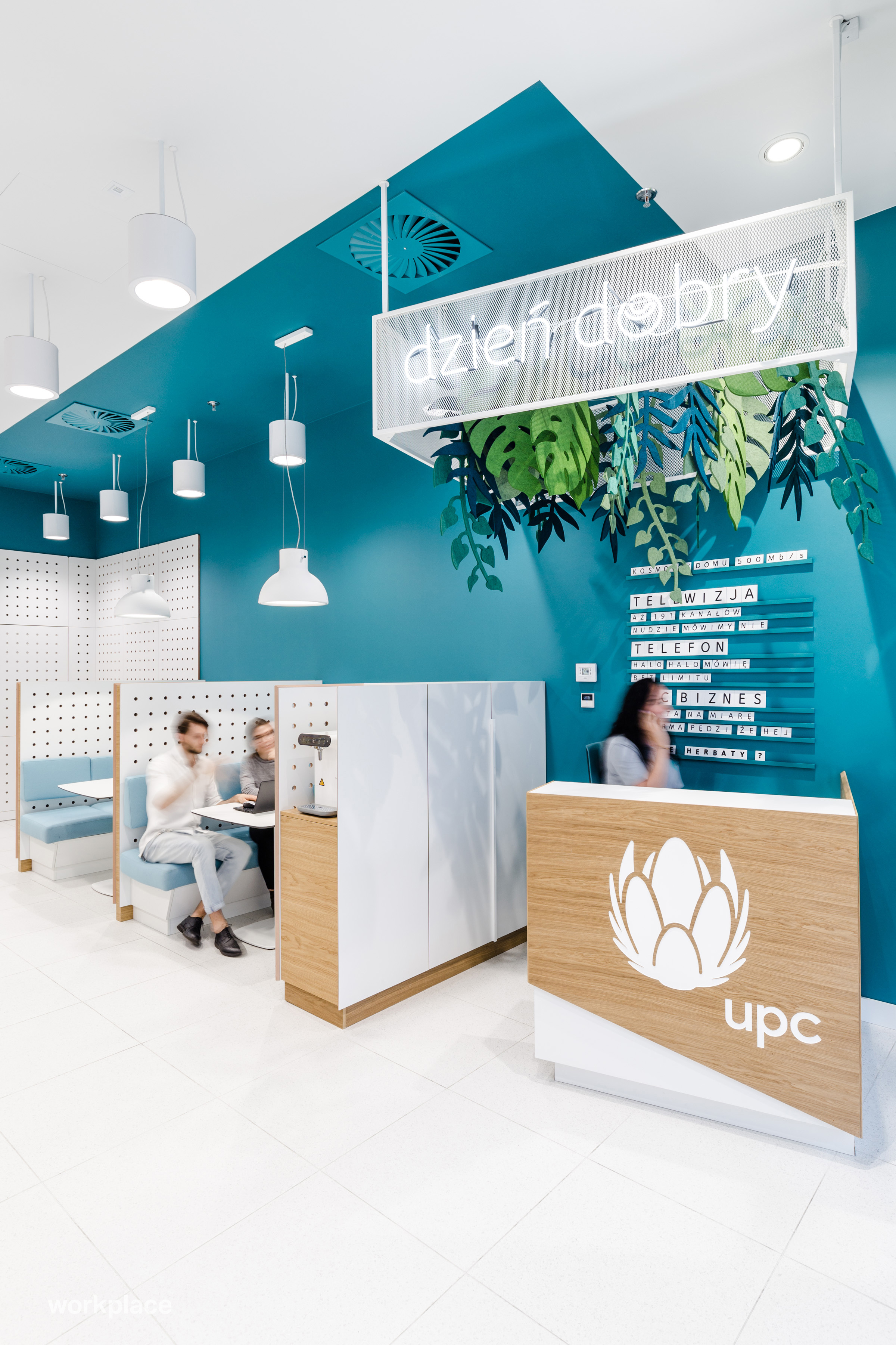 波兰 UPC 店铺，打造全新销售空间-24