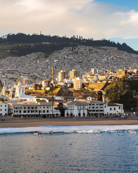 Quito Beach / AI
