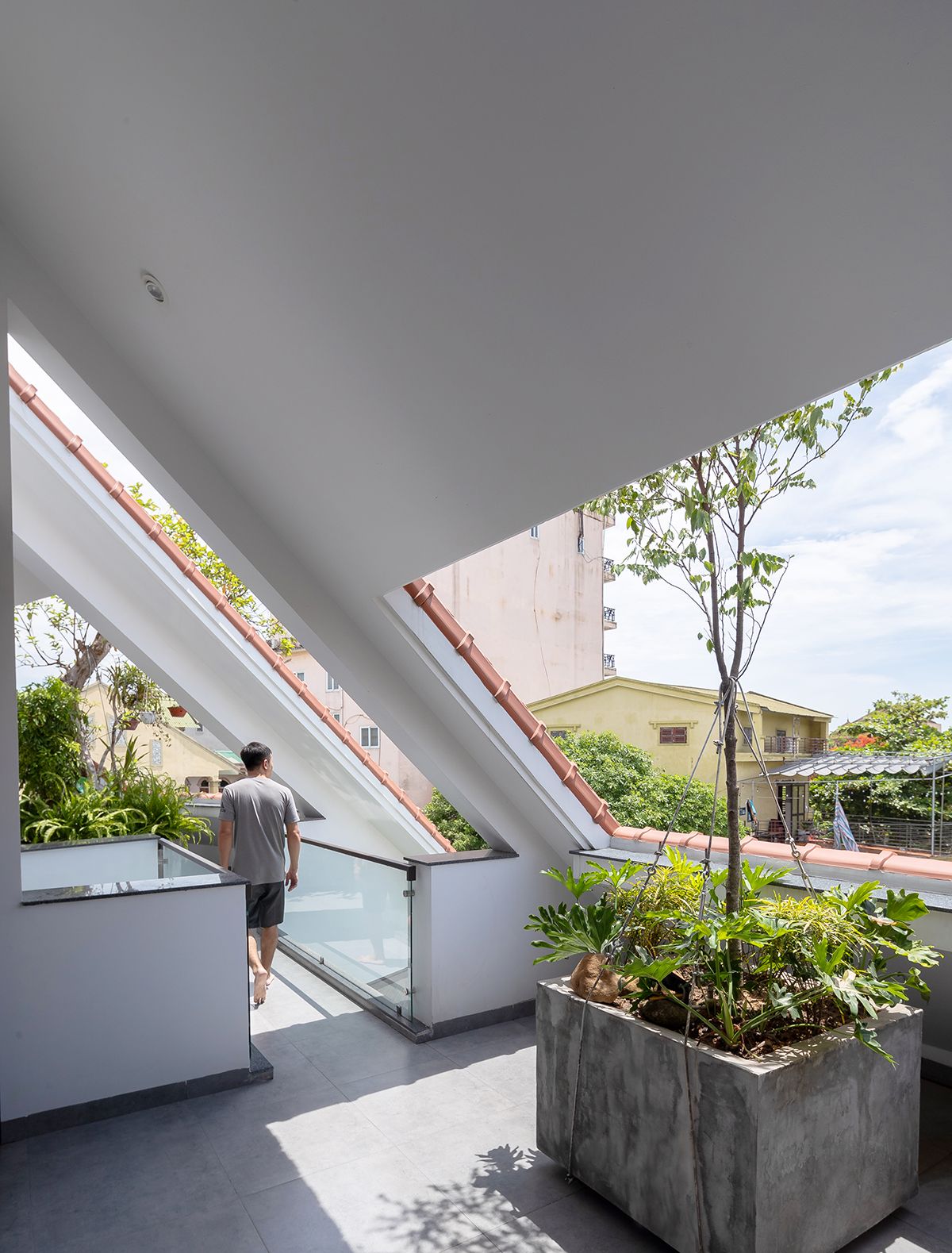 城市中的"A"字形住宅-20