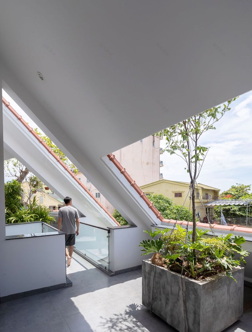 城市中的"A"字形住宅-20