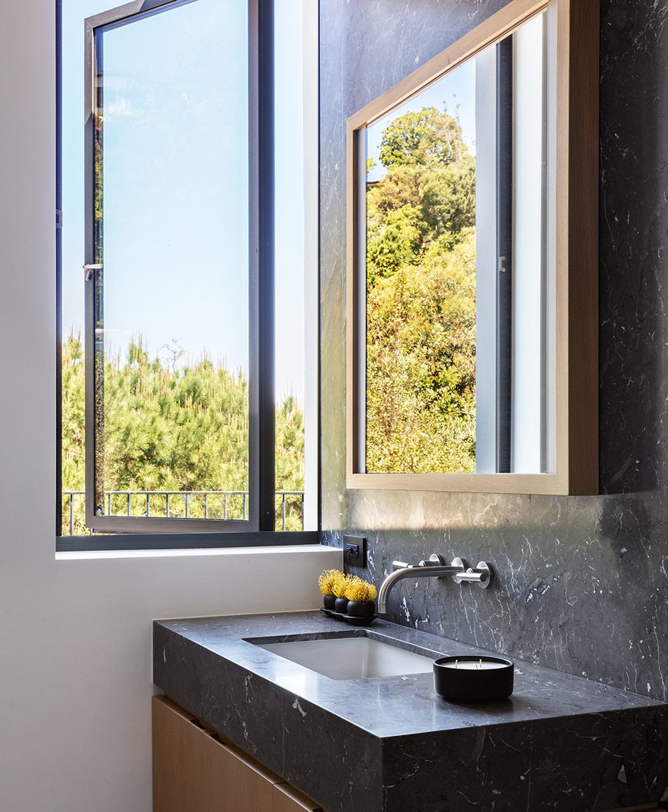 带有悬挑泳池的住宅,洛杉矶 / Standard Architecture-129