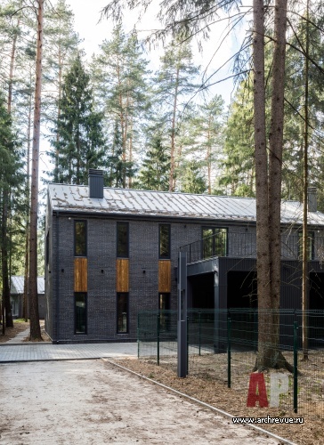 Современный 2-х этажный дом в отделке из черного ригельного кирпича, 300 кв. м-8