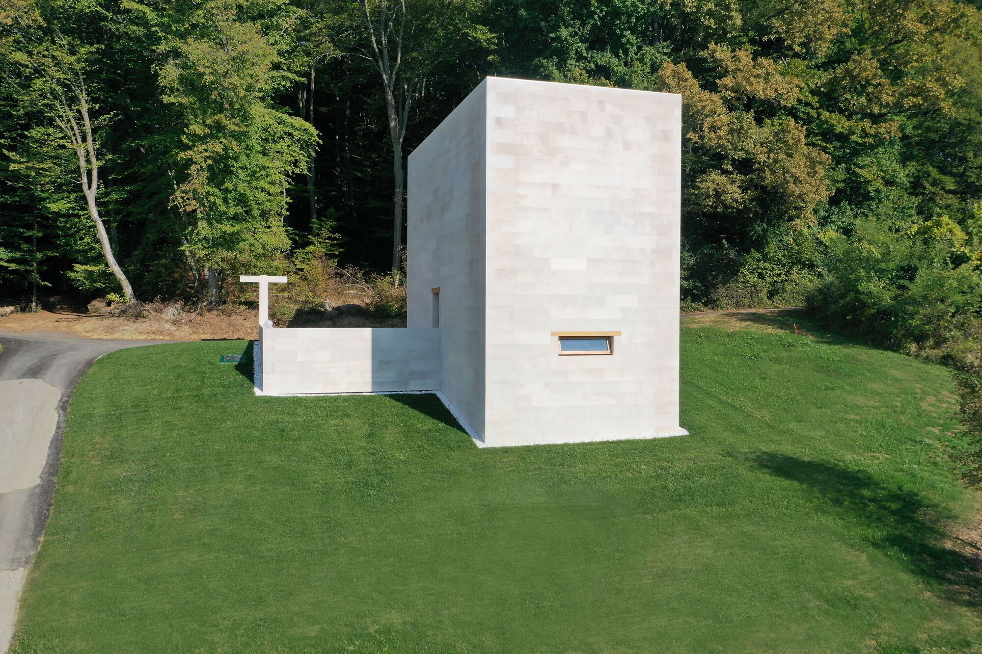 Chapel in Miljana / Álvaro Siza Vieira-41