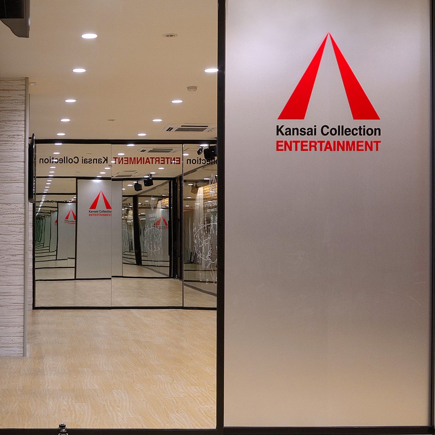 Kansai Collection ENTERTAINMENT | embody design-9