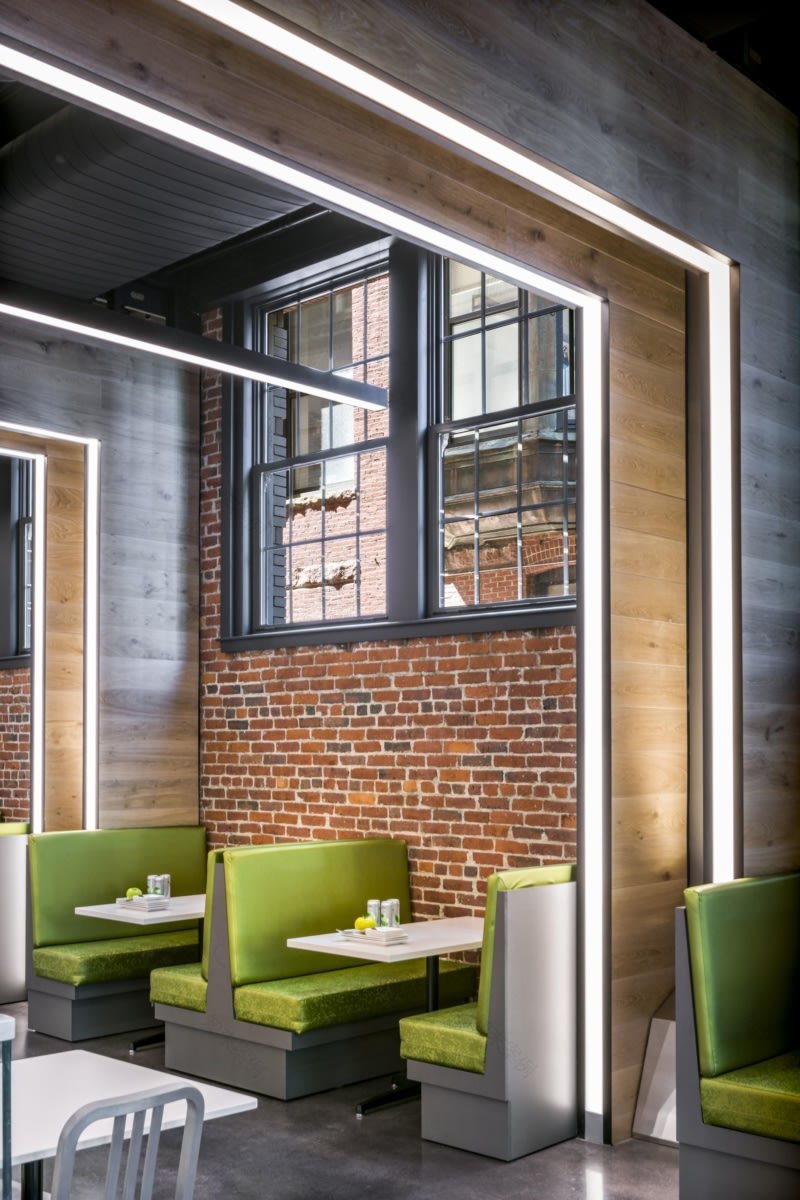 Emerson College 学生餐饮中心丨美国丨Elkus Manfredi Architects-14