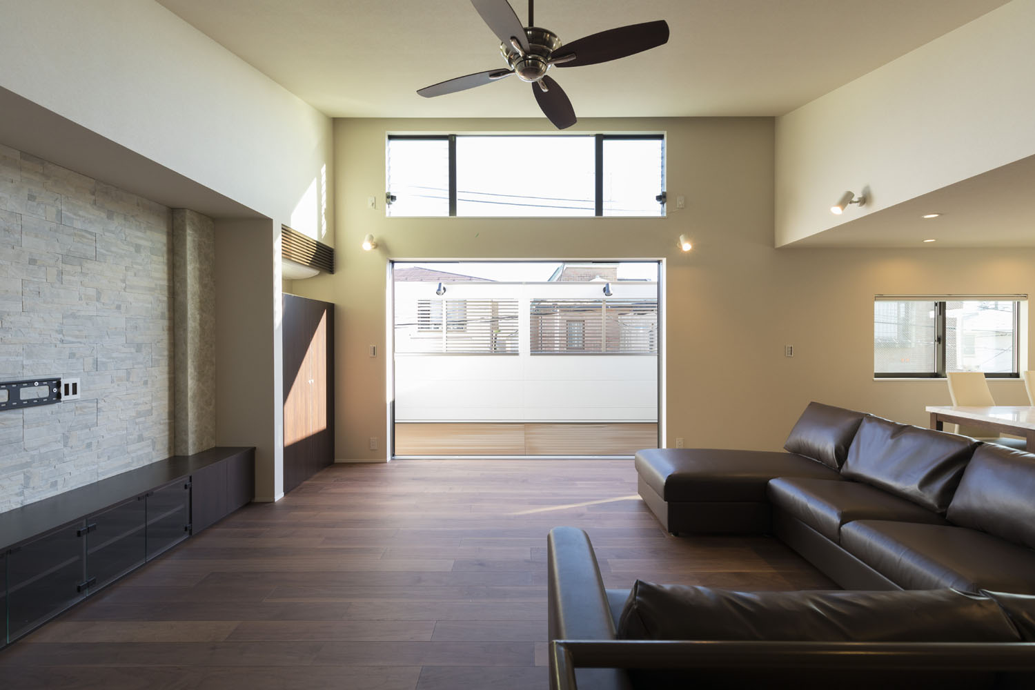 House of Denenchofu | 简约与自然的和谐共生-11