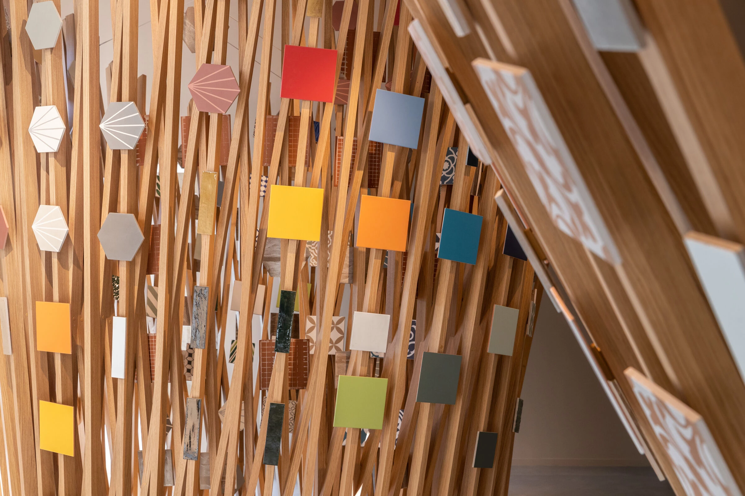 Ragno 旗舰店丨意大利米兰丨Miralles Tagliabue EMBT-52