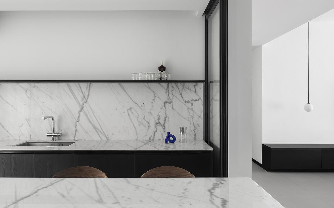 营造安静工作氛围的室内设计-13