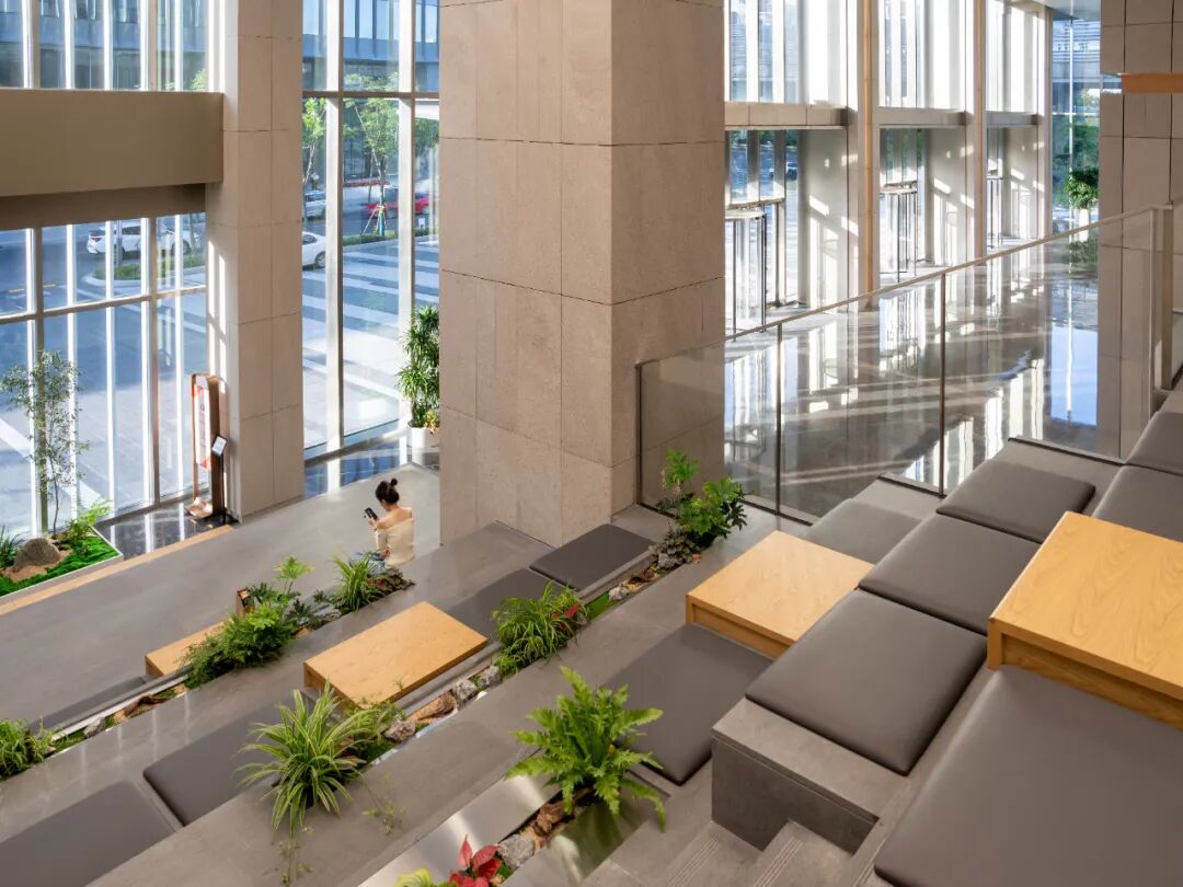 上海前滩国际广场与陆家嘴广场L+PLAZA商场-29