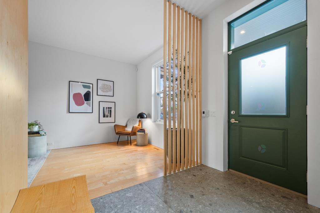 蒙特利尔高原皇家中心带泳池豪宅丨加拿大蒙特利尔-3