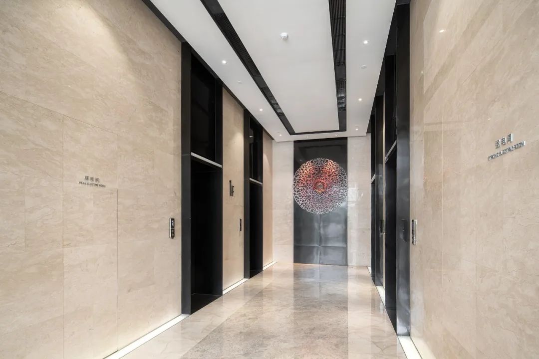 螺旋阳台办公空间，连接室内外的创意设计-26