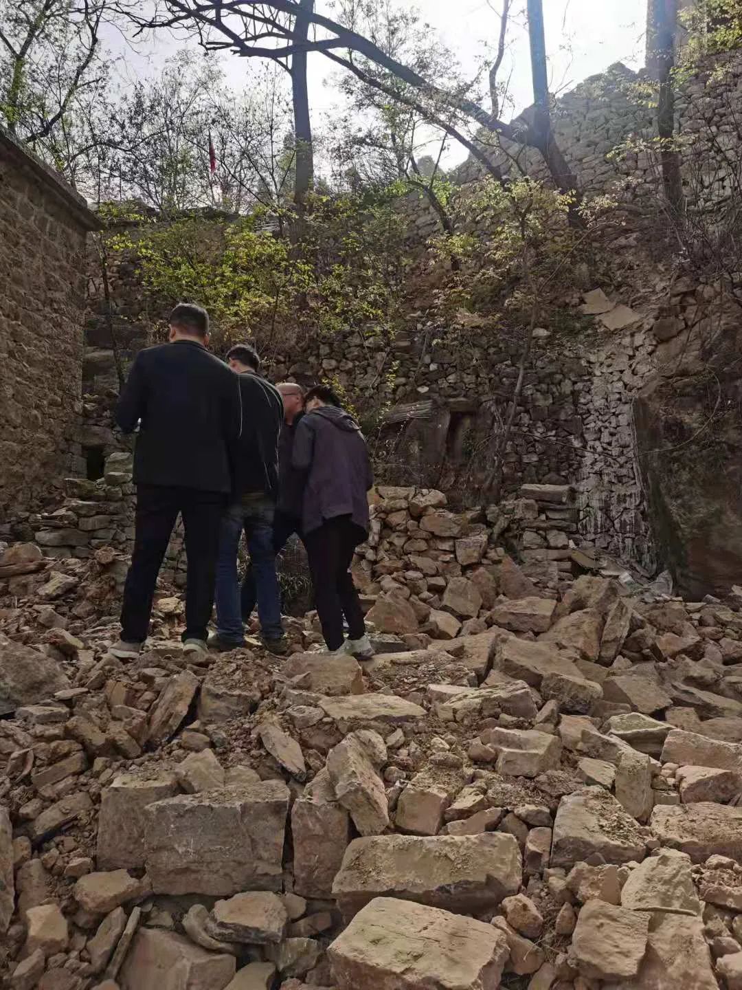 山的礼物·民宿丨中国新乡丨河南凹凸环境艺术设计公司-13