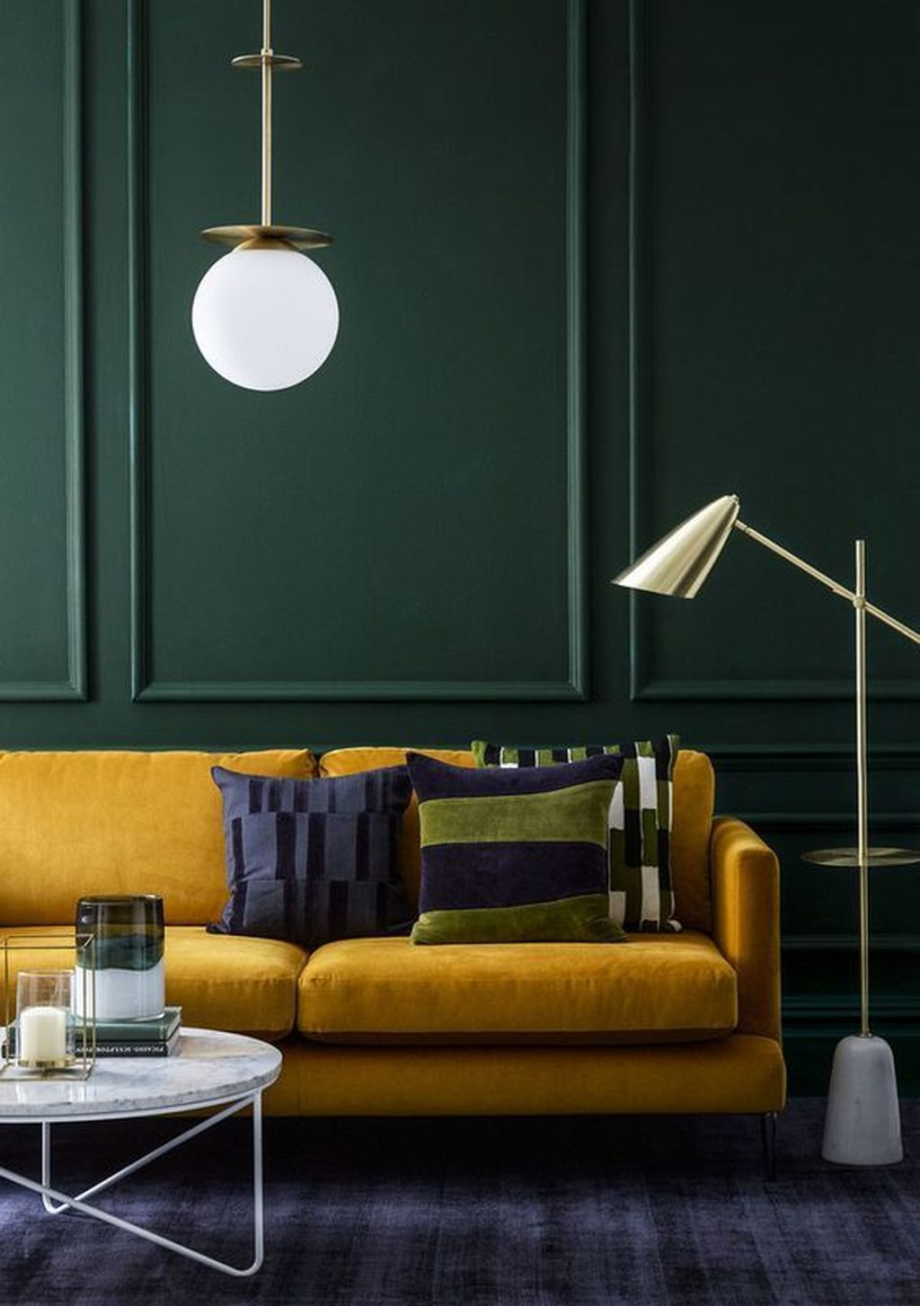 10 Color Combinations to Enhance Dark Green in Your Home-5