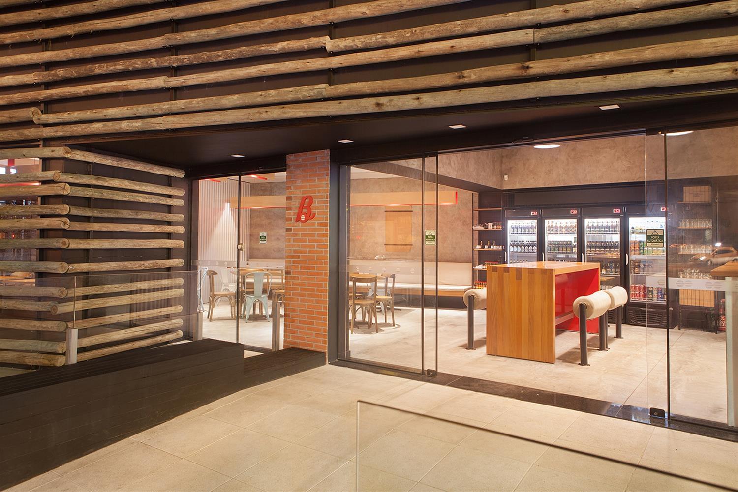 巴西汉堡店 Beppler 的独特设计-4
