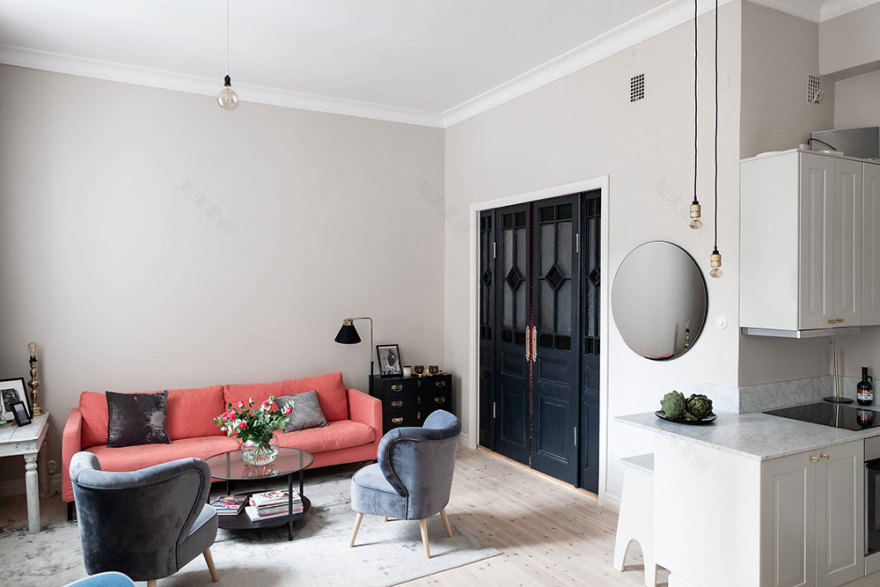 "斯德哥尔摩 42㎡小公寓,超高层高搭配复古风设计"-9