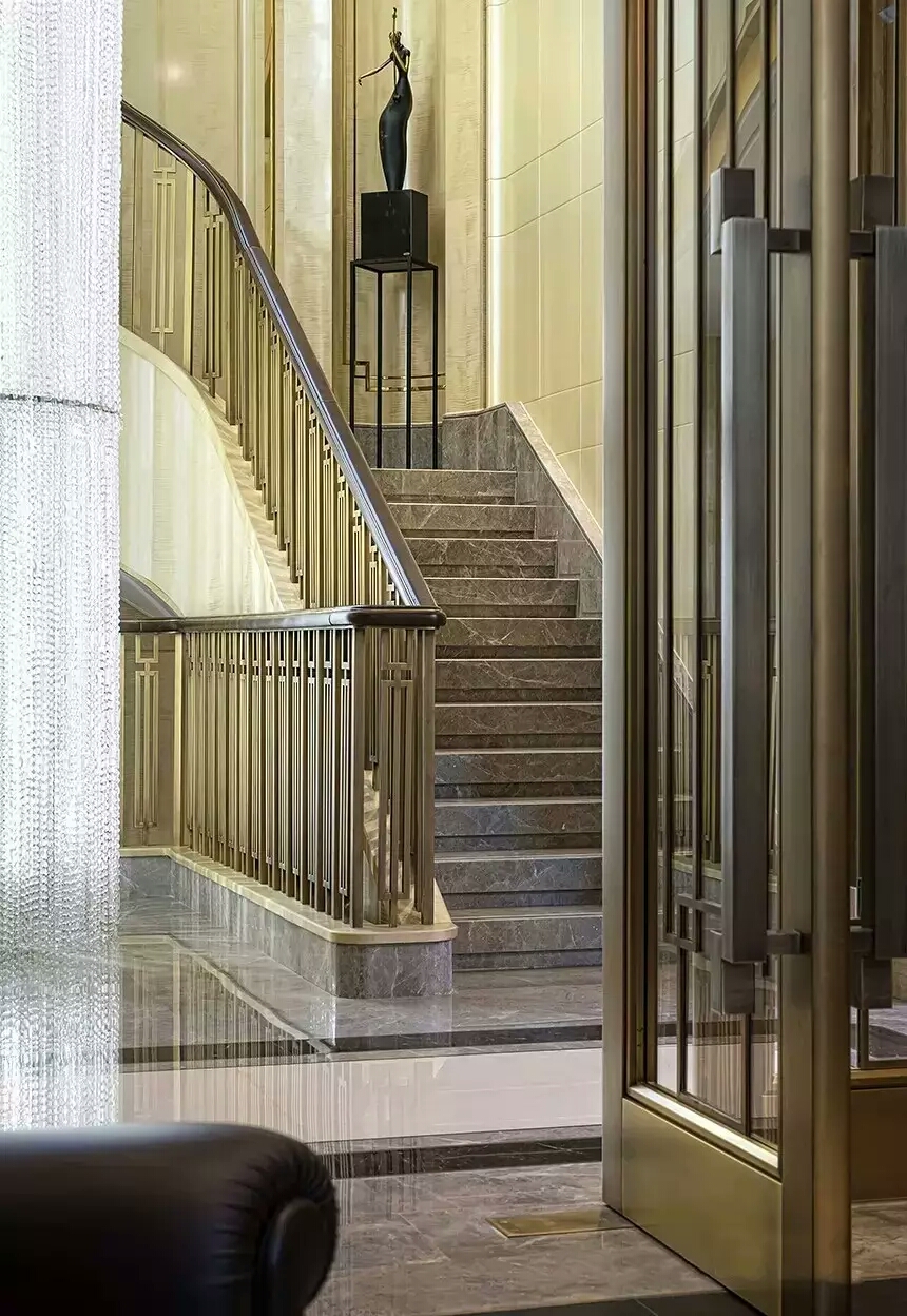 东西方元素融合的奢华豪宅 新装饰主义别墅设计方案资料-12