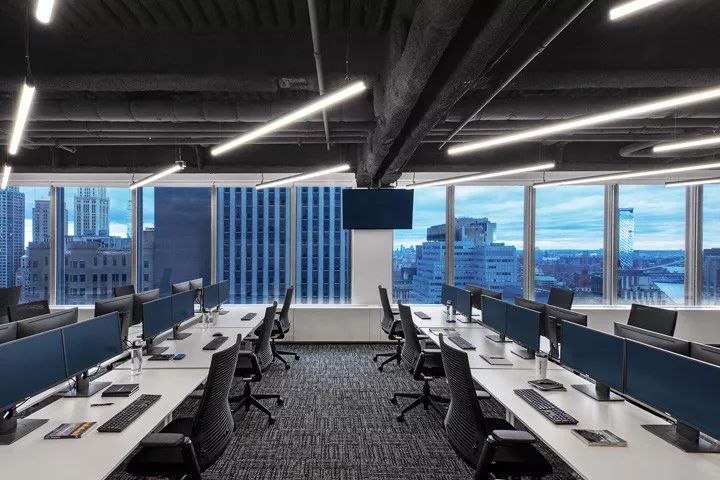 纽约缤客办公室——工业风中的协作与创新-22