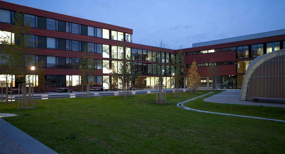 德国 Biomedical Research Centre丨Latz + Partner-13