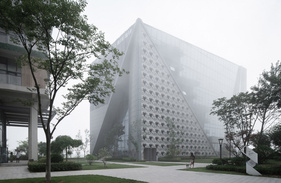 垂直潮汐项目丨中国山东丨时境建筑-35