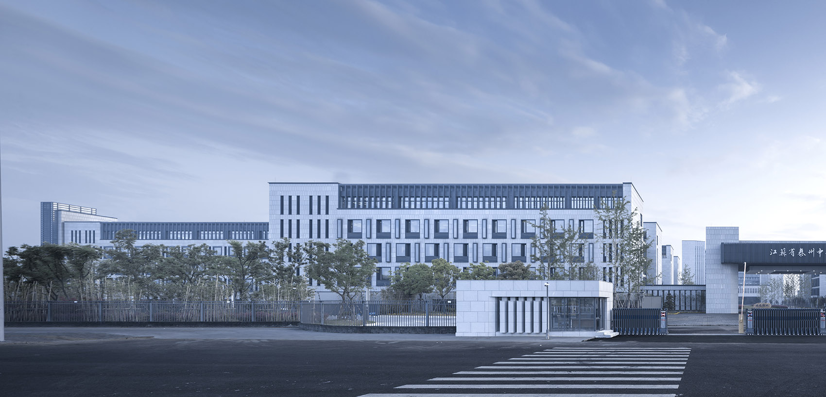 庭院深深 & 泰州中学新校区 / 华南理工大学建筑设计研究院-10