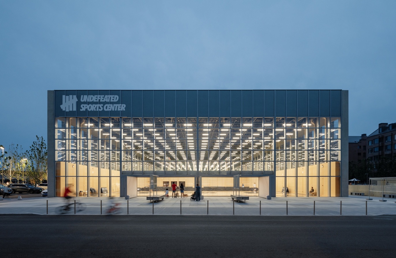 Aranya North Shore Community Sports Center / Atelier XÜK-41