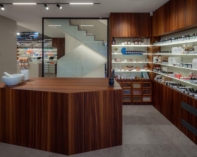 Farmacia Riva 药房丨意大利丨Gherardiarchitetti-6